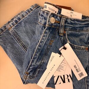 Zara 90s Mom Fit Jeans
